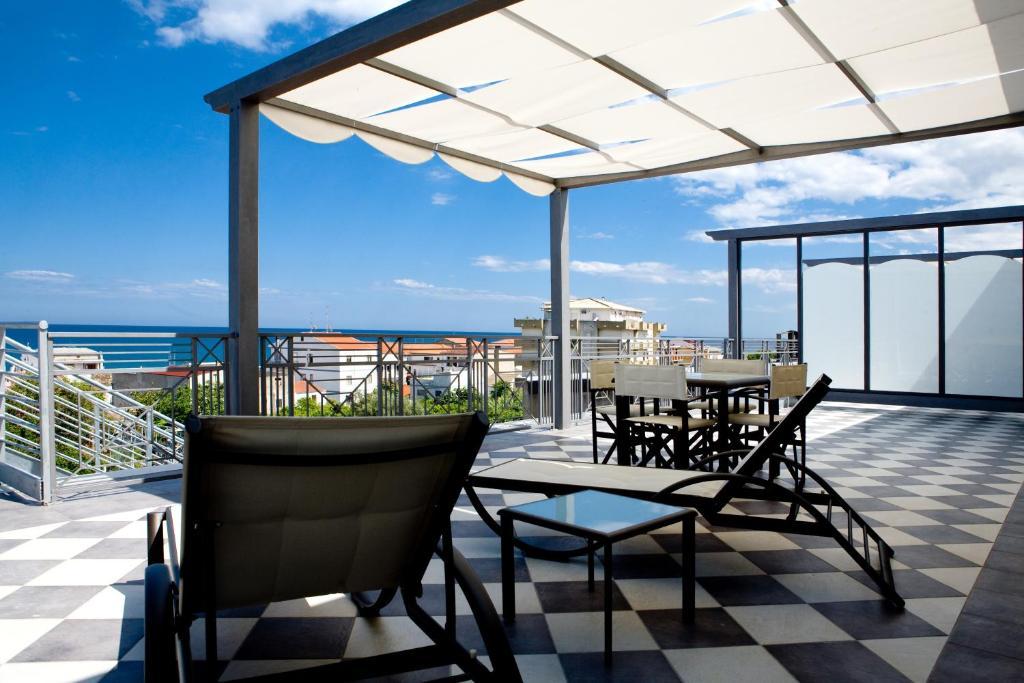 Hotel Napoleon Torre Melissa Quarto foto